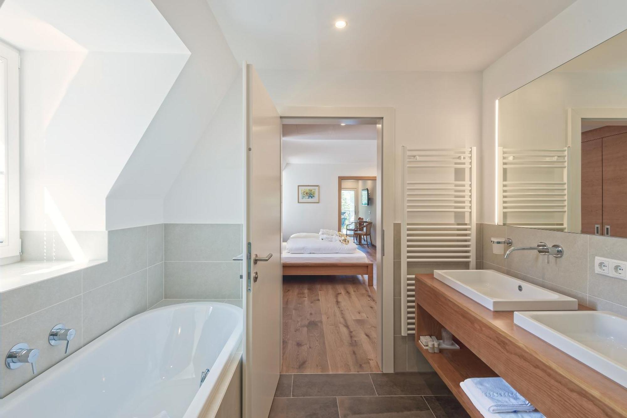 Hotel Sonnenhof Мерано Экстерьер фото