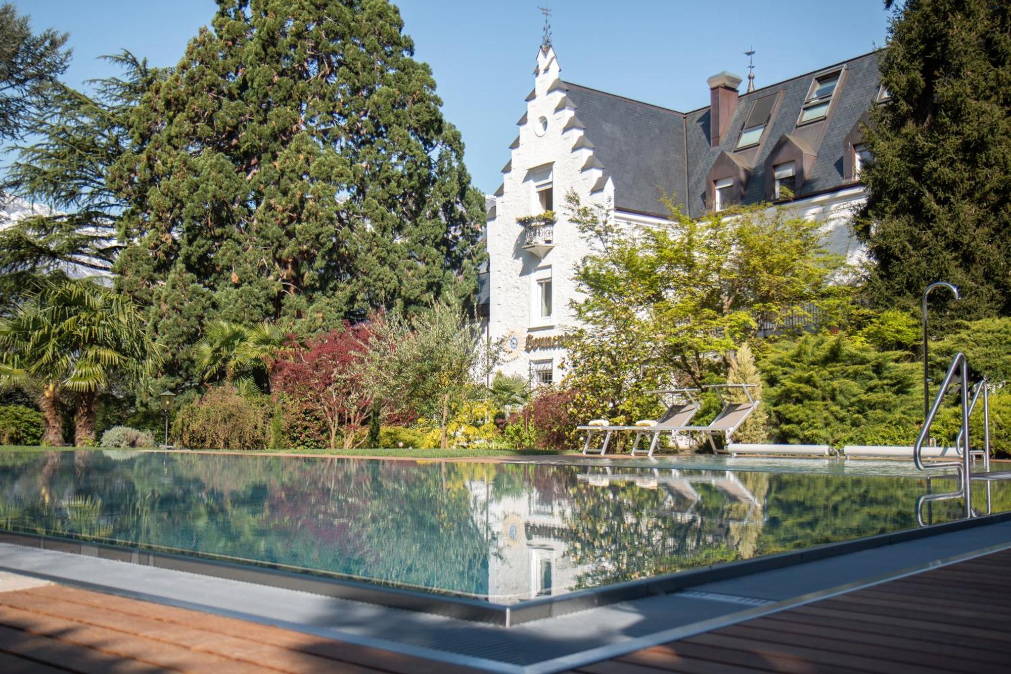 Hotel Sonnenhof Мерано Экстерьер фото